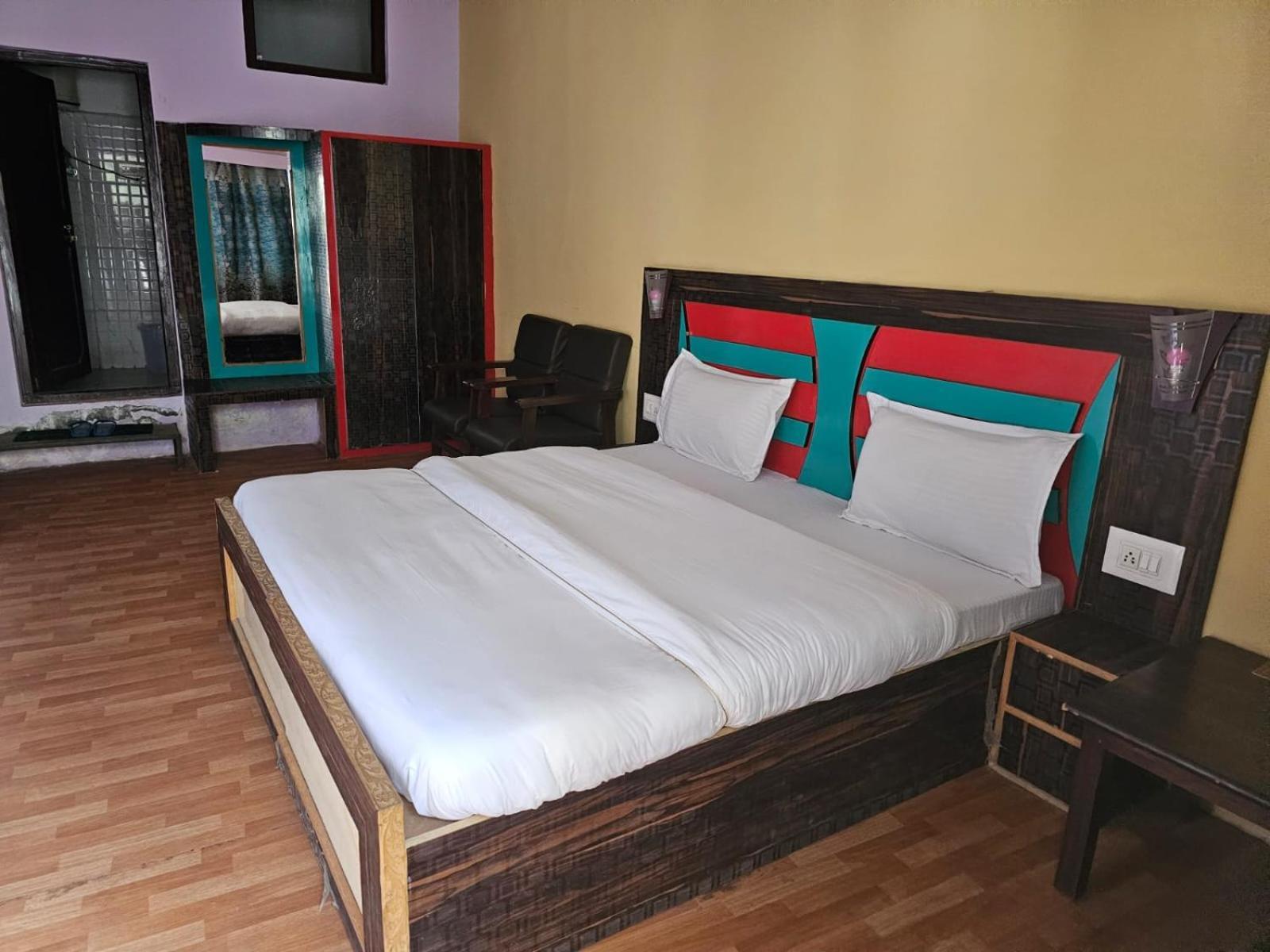 Hotel Afzal And Restaurant Kargil Dış mekan fotoğraf
