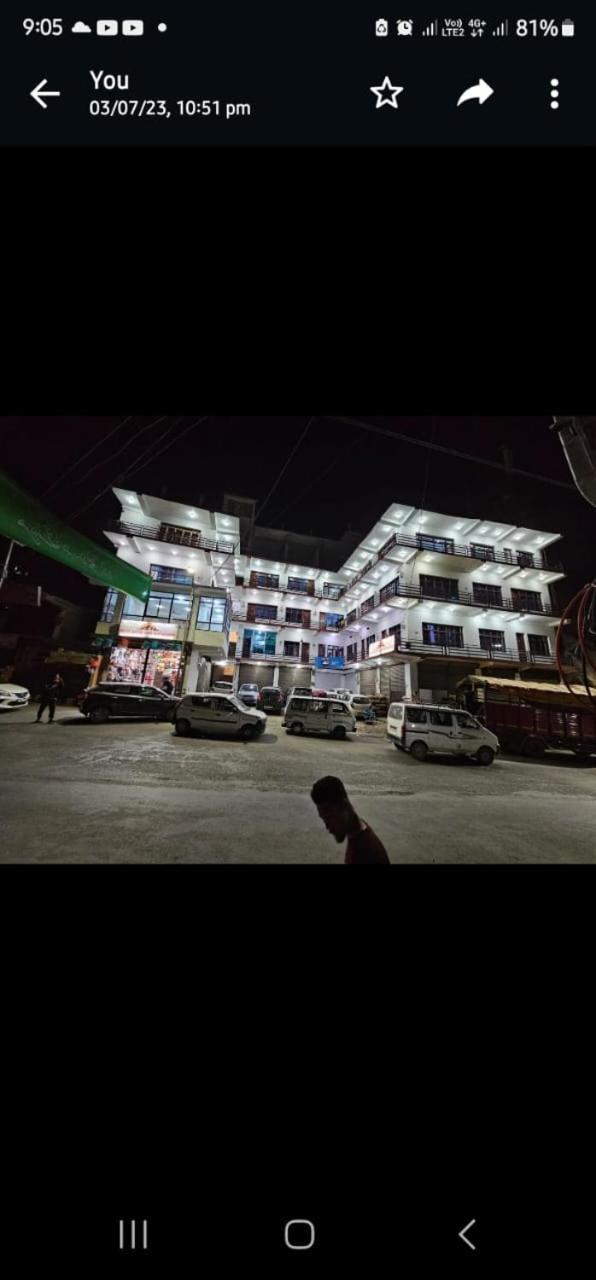 Hotel Afzal And Restaurant Kargil Dış mekan fotoğraf